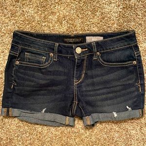 Aeropostale Midi Shorts